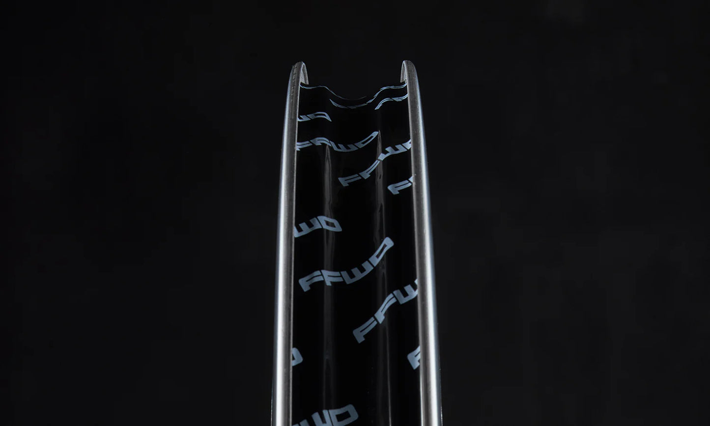 FFWD Ryot 33 wheelset