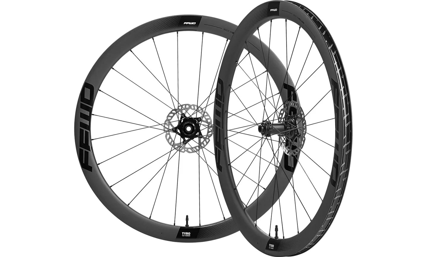 FFWD Tyro disc brake wheelset